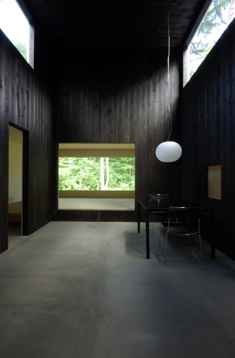 openhouse-magazine-japan-a-box-on-top-architecture-house-in-fujizakura-by-case-design-studio 6